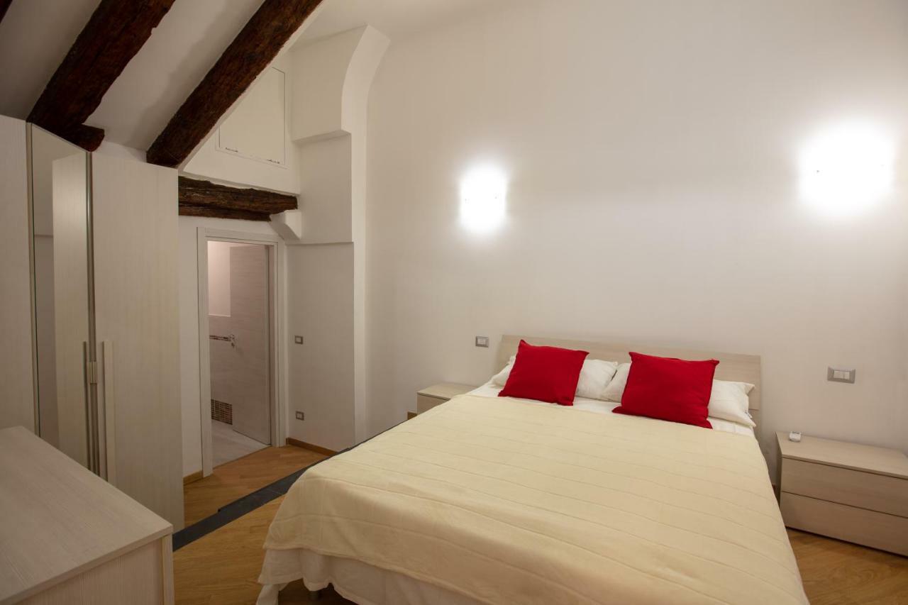 Lo Chalet Medievale Genoa